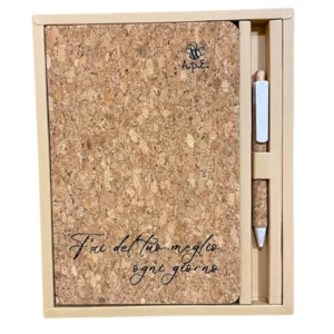 Geschenkset aus Notizbuch und Stift aus Kork