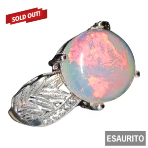 Bague en argent avec opale d'Éthiopie