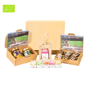 Maxi cadeau contient 4 idées de coffrets cadeaux avec de la crème d'asperges, 190g et du potiron à l'huile, 340g ; sac de jute avec confiture de kiwi, 220g; coffret de crème au piment, 6x40g