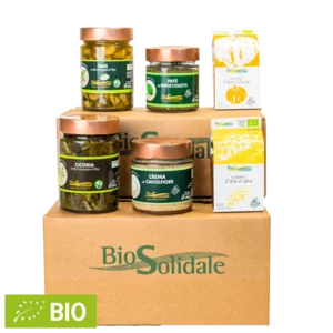Apéritifs et apéritifs bio, emballage contenant des fèves à l'huile EVO, 320g; chicorée à l'huile EVO, 300g; crème de chou-fleur, 190g; pâté de brocoli, 190g; confiture de raisin, 22