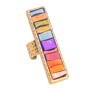 Rechteckiger Ring aus versilbertem Messing, venezianischem Email und Gold