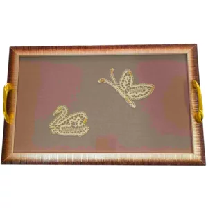 Vassoio da caffè con applicazione al tombolo, 24x39x4cm