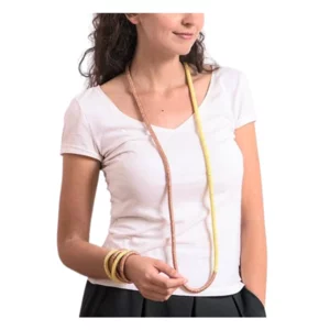 Collana in legno, Rory